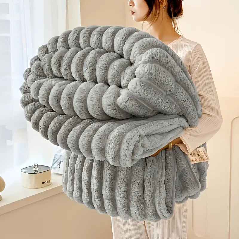 Modern Luxury Velvet Blanket – Ultra-Soft Faux Rabbit Fur, All-Season Comfort for Bed, Sofa & Travel